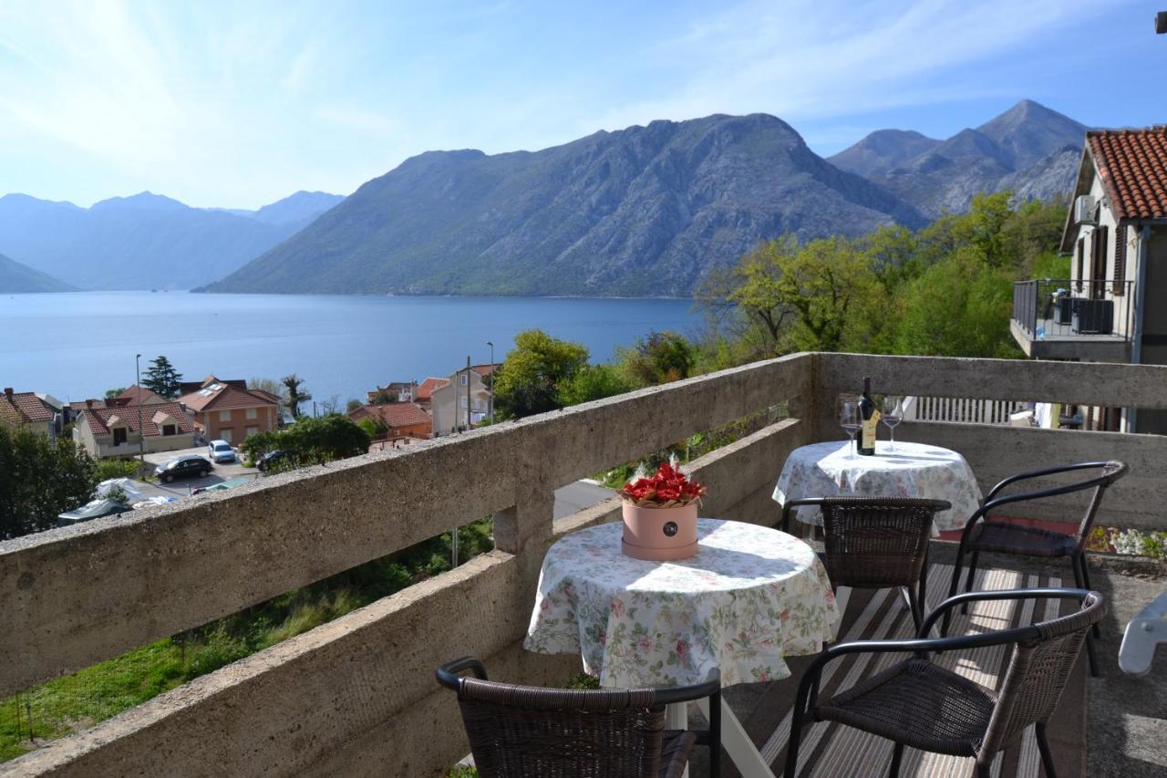 Apartments Dobrisa Kotor Ngoại thất bức ảnh
