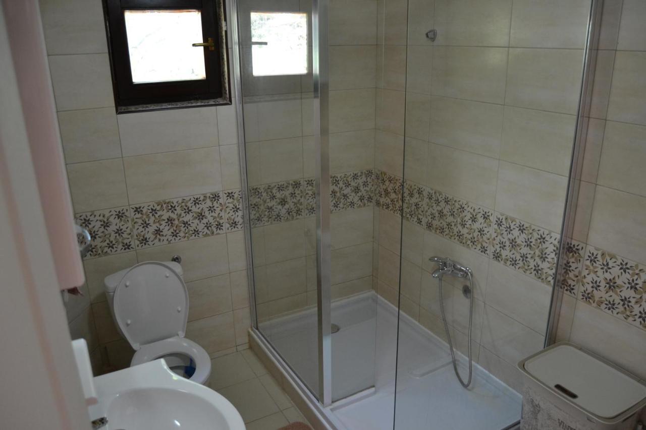 Apartments Dobrisa Kotor Ngoại thất bức ảnh
