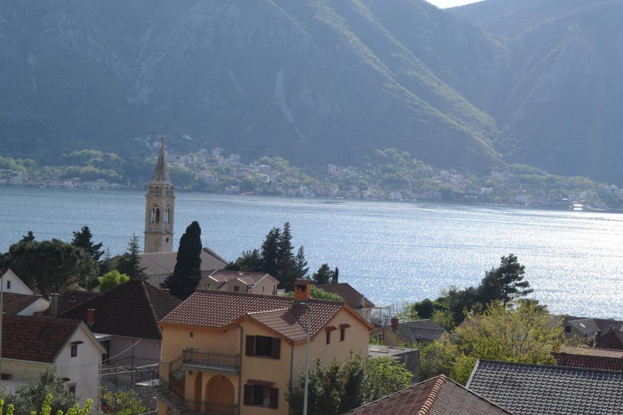 Apartments Dobrisa Kotor Ngoại thất bức ảnh