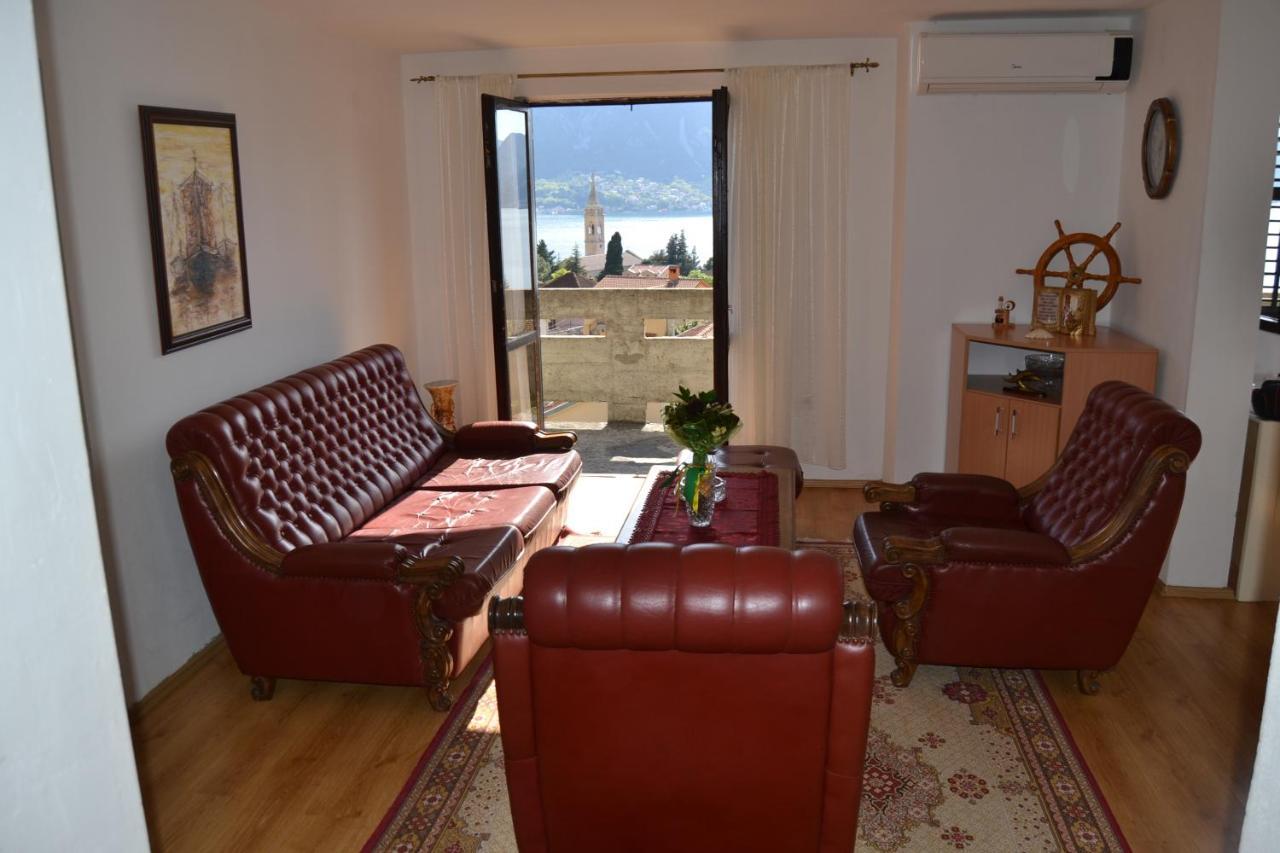 Apartments Dobrisa Kotor Ngoại thất bức ảnh