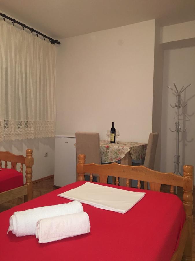 Apartments Dobrisa Kotor Ngoại thất bức ảnh